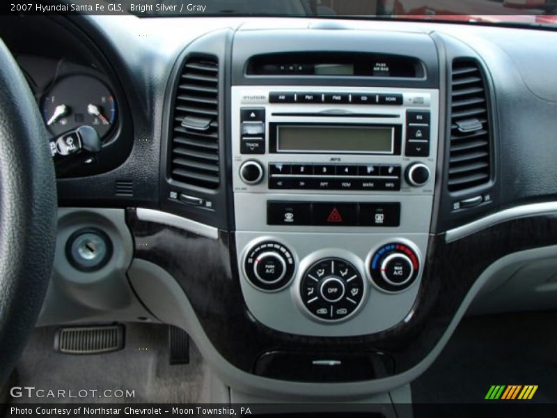 Bright Silver / Gray 2007 Hyundai Santa Fe GLS
