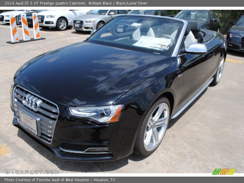 Front 3/4 View of 2014 S5 3.0T Prestige quattro Cabriolet