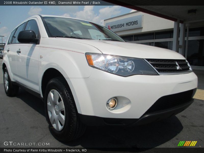 Diamond White Pearl / Black 2008 Mitsubishi Outlander ES 4WD