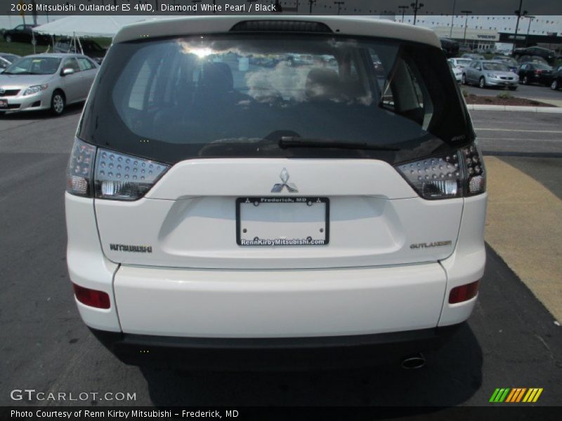 Diamond White Pearl / Black 2008 Mitsubishi Outlander ES 4WD