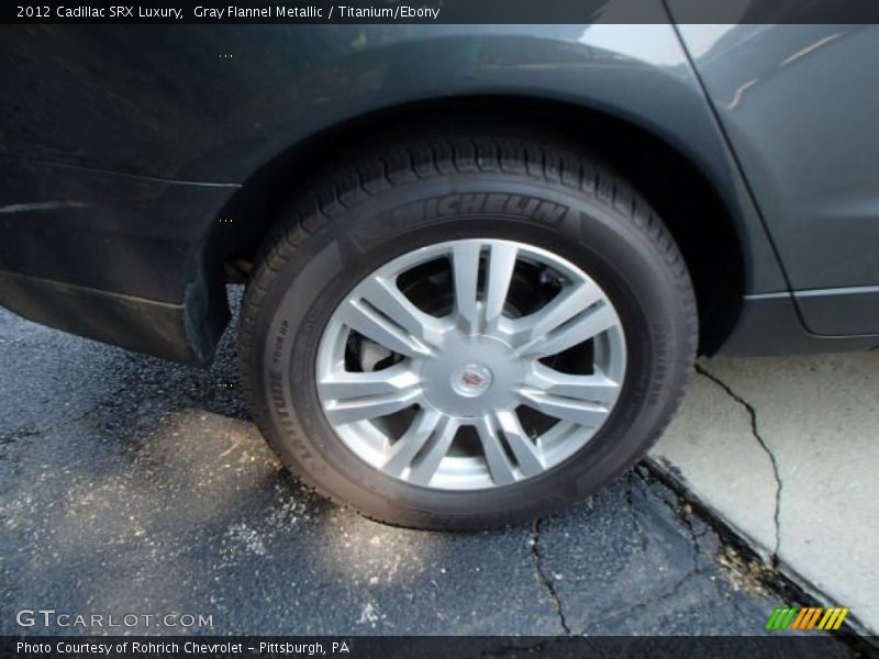 Gray Flannel Metallic / Titanium/Ebony 2012 Cadillac SRX Luxury