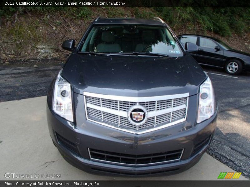 Gray Flannel Metallic / Titanium/Ebony 2012 Cadillac SRX Luxury