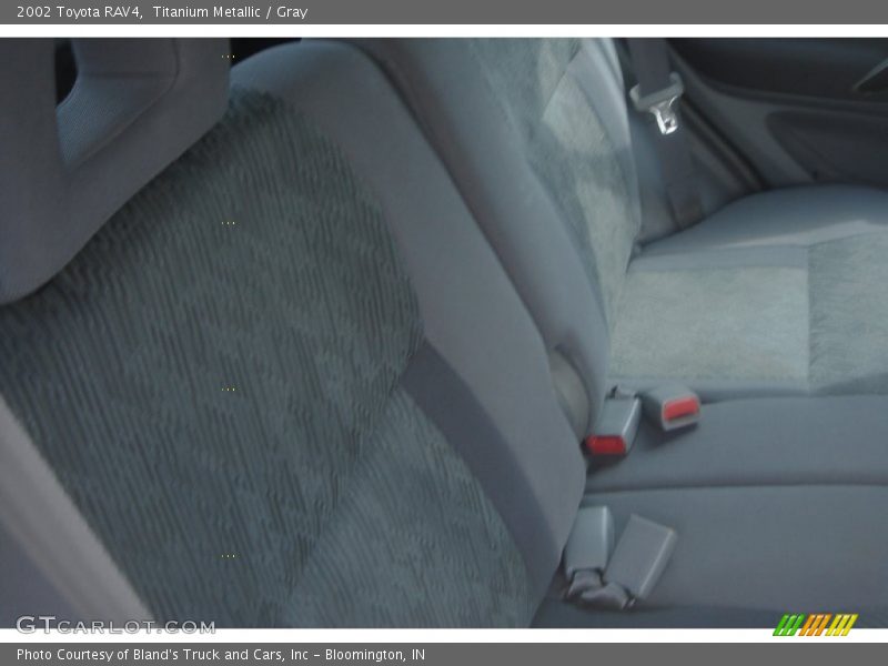 Titanium Metallic / Gray 2002 Toyota RAV4