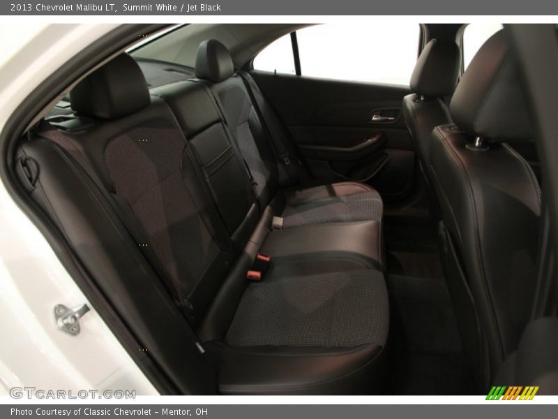 Summit White / Jet Black 2013 Chevrolet Malibu LT