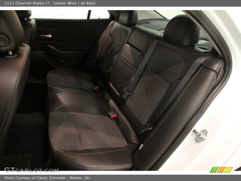 Summit White / Jet Black 2013 Chevrolet Malibu LT