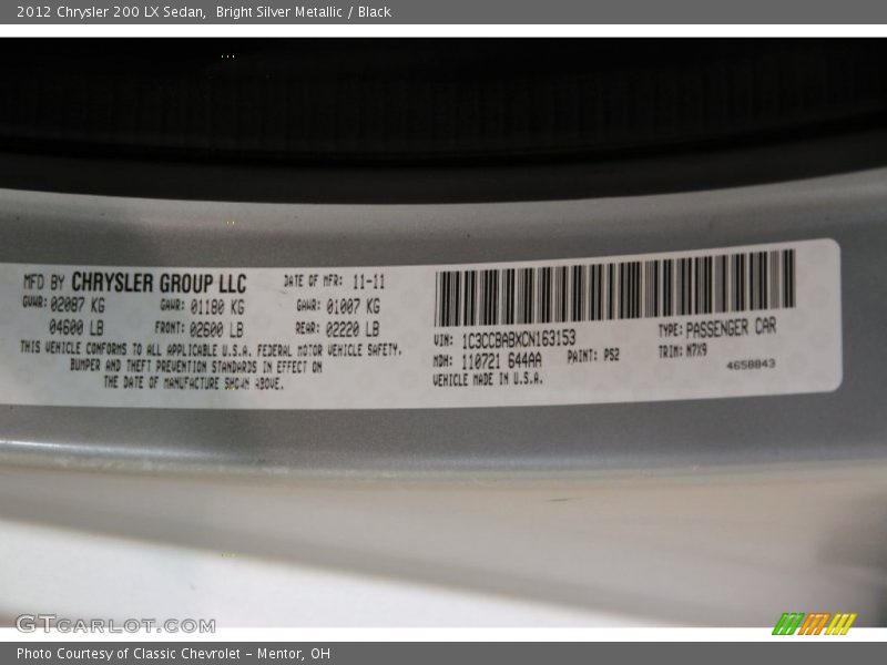 Bright Silver Metallic / Black 2012 Chrysler 200 LX Sedan