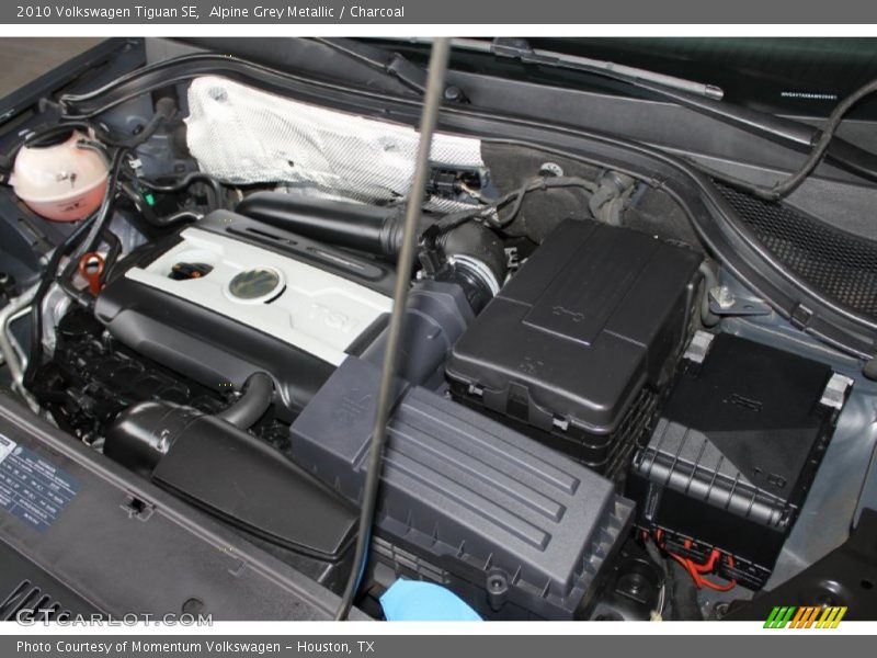 Alpine Grey Metallic / Charcoal 2010 Volkswagen Tiguan SE