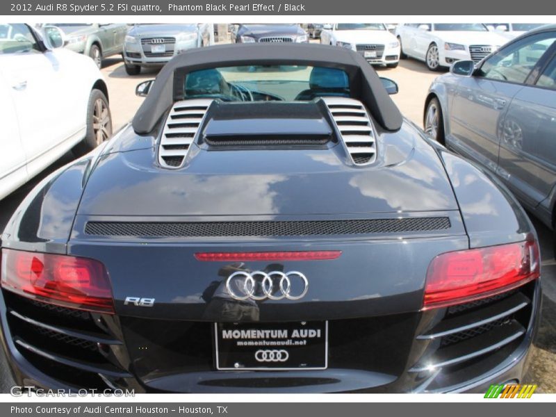 Phantom Black Pearl Effect / Black 2012 Audi R8 Spyder 5.2 FSI quattro