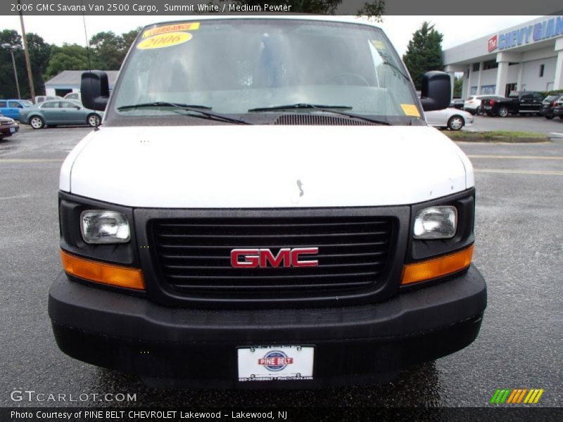 Summit White / Medium Pewter 2006 GMC Savana Van 2500 Cargo