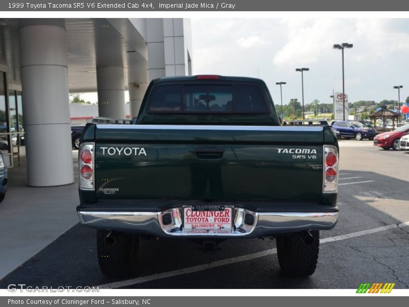 Imperial Jade Mica / Gray 1999 Toyota Tacoma SR5 V6 Extended Cab 4x4