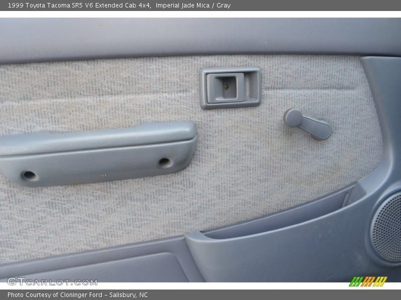 Imperial Jade Mica / Gray 1999 Toyota Tacoma SR5 V6 Extended Cab 4x4