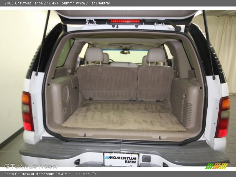 Summit White / Tan/Neutral 2003 Chevrolet Tahoe Z71 4x4