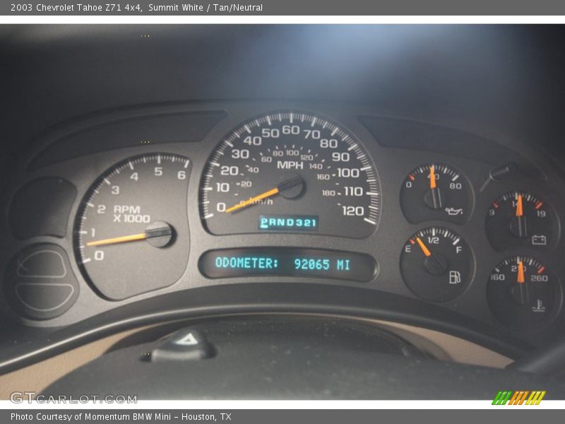 Summit White / Tan/Neutral 2003 Chevrolet Tahoe Z71 4x4