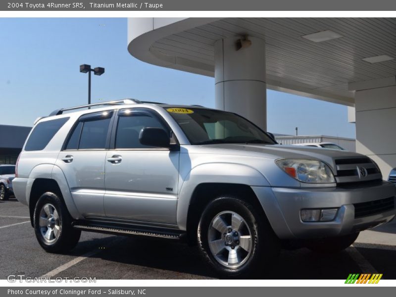 Titanium Metallic / Taupe 2004 Toyota 4Runner SR5
