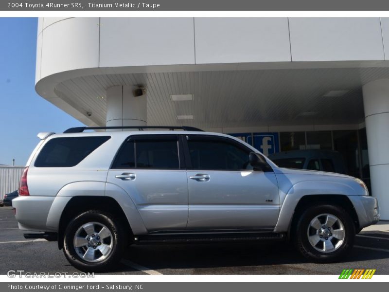Titanium Metallic / Taupe 2004 Toyota 4Runner SR5