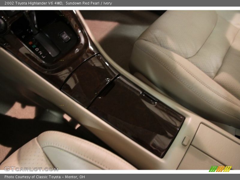 Sundown Red Pearl / Ivory 2002 Toyota Highlander V6 4WD