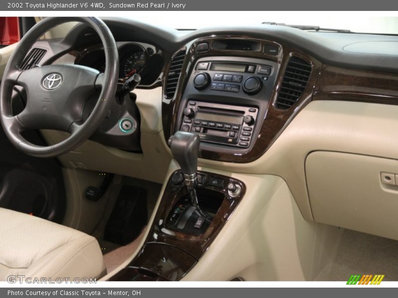 Sundown Red Pearl / Ivory 2002 Toyota Highlander V6 4WD