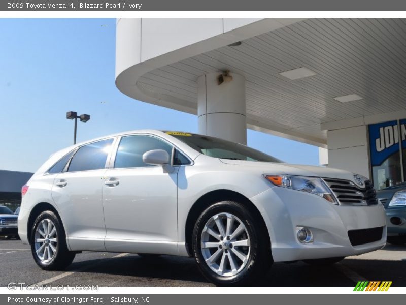 Blizzard Pearl / Ivory 2009 Toyota Venza I4