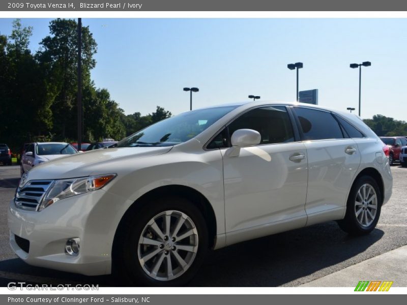 Blizzard Pearl / Ivory 2009 Toyota Venza I4
