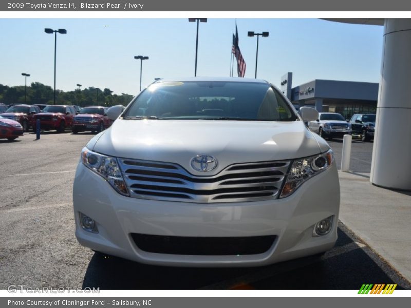 Blizzard Pearl / Ivory 2009 Toyota Venza I4