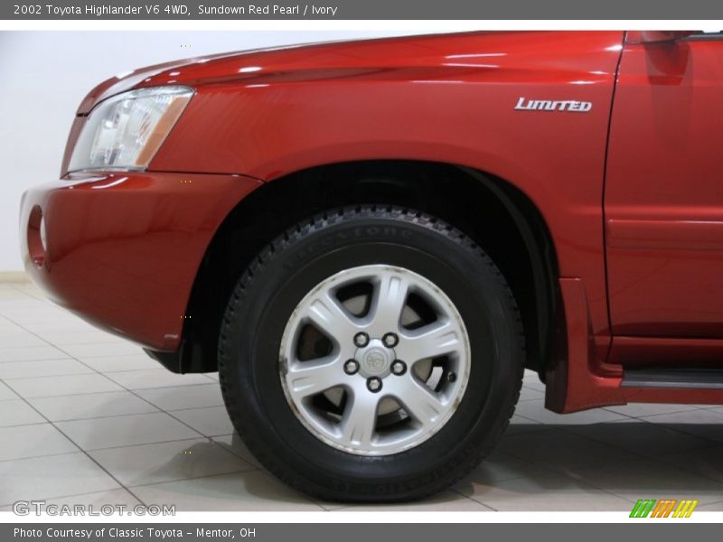 Sundown Red Pearl / Ivory 2002 Toyota Highlander V6 4WD