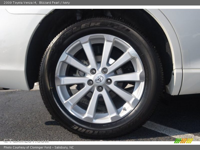 Blizzard Pearl / Ivory 2009 Toyota Venza I4