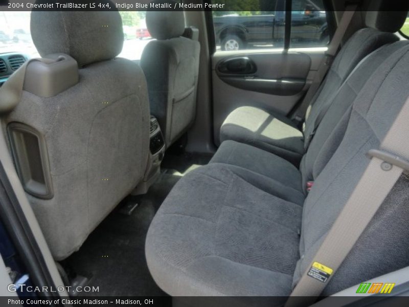 Indigo Blue Metallic / Medium Pewter 2004 Chevrolet TrailBlazer LS 4x4