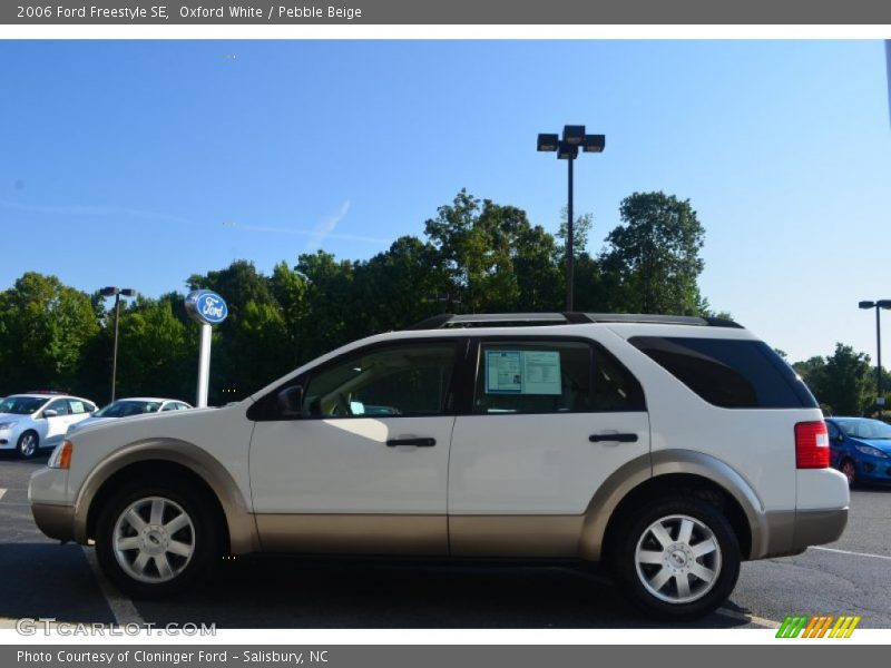 Oxford White / Pebble Beige 2006 Ford Freestyle SE