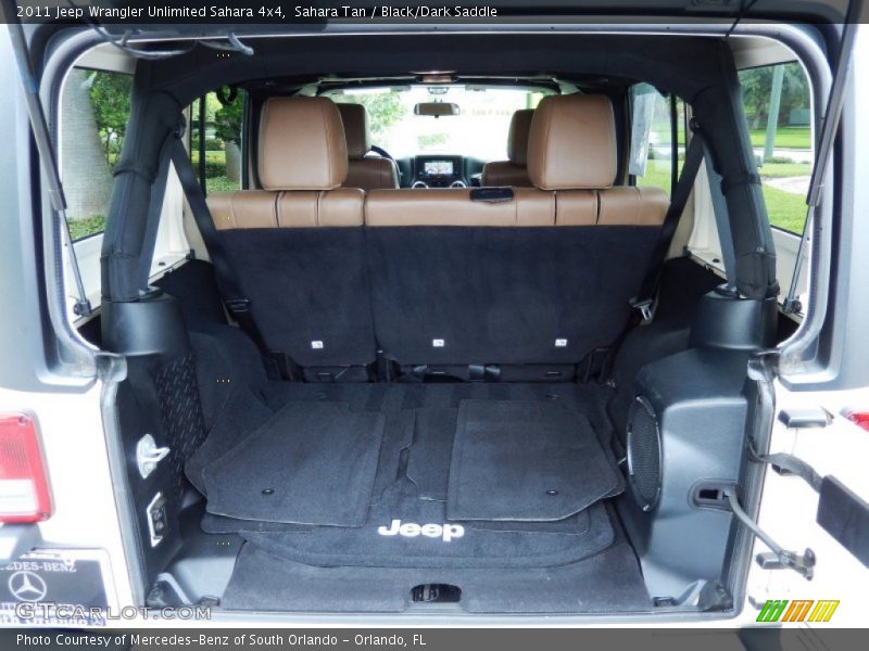  2011 Wrangler Unlimited Sahara 4x4 Trunk