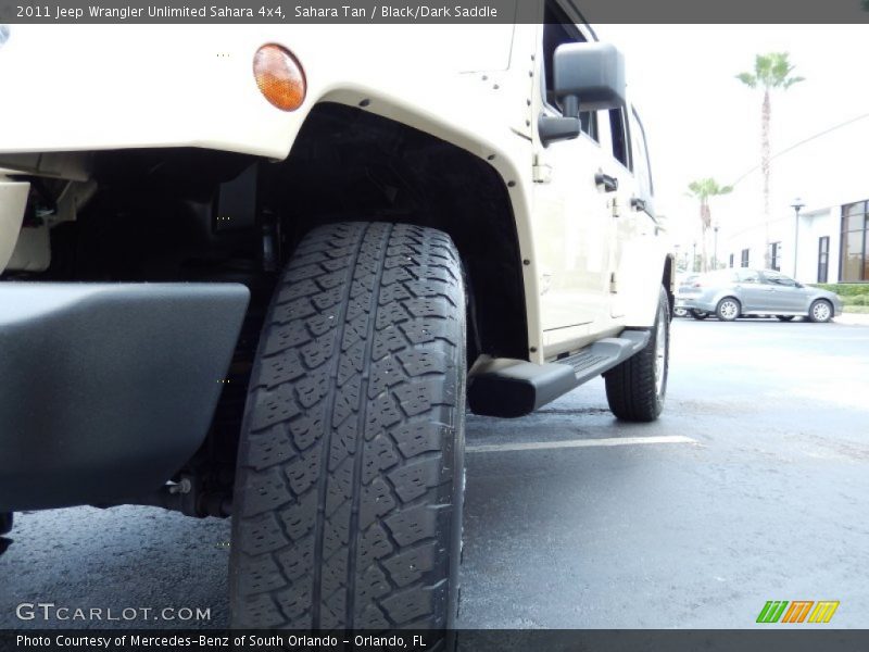 Sahara Tan / Black/Dark Saddle 2011 Jeep Wrangler Unlimited Sahara 4x4