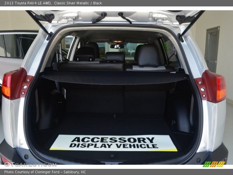 Classic Silver Metallic / Black 2013 Toyota RAV4 LE AWD