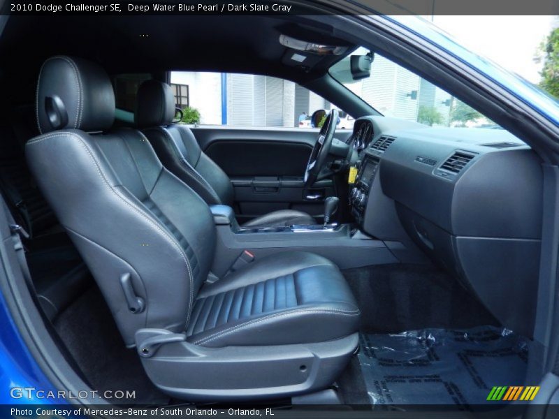 Front Seat of 2010 Challenger SE