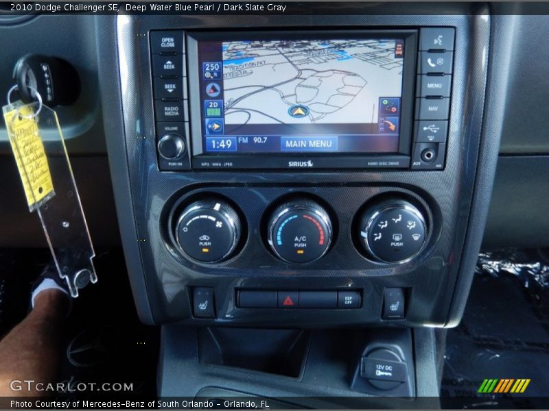 Navigation of 2010 Challenger SE
