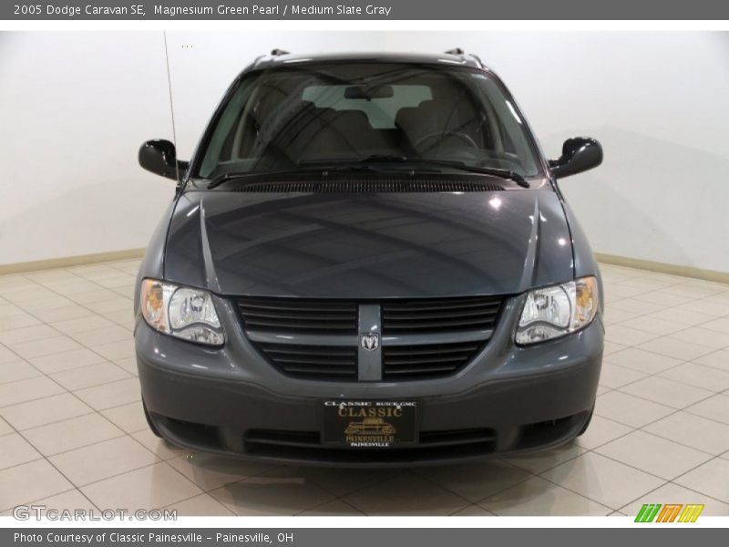 Magnesium Green Pearl / Medium Slate Gray 2005 Dodge Caravan SE