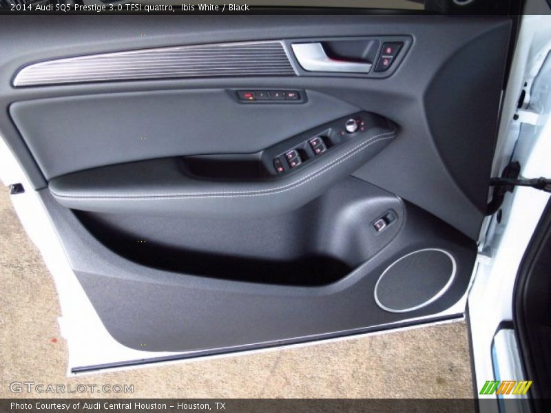 Door Panel of 2014 SQ5 Prestige 3.0 TFSI quattro