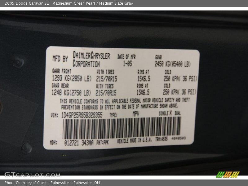 Magnesium Green Pearl / Medium Slate Gray 2005 Dodge Caravan SE