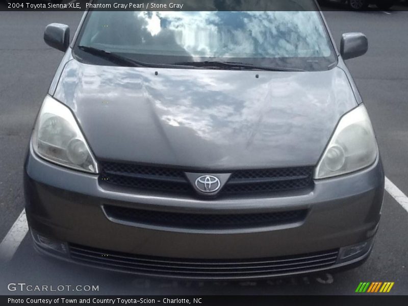 Phantom Gray Pearl / Stone Gray 2004 Toyota Sienna XLE