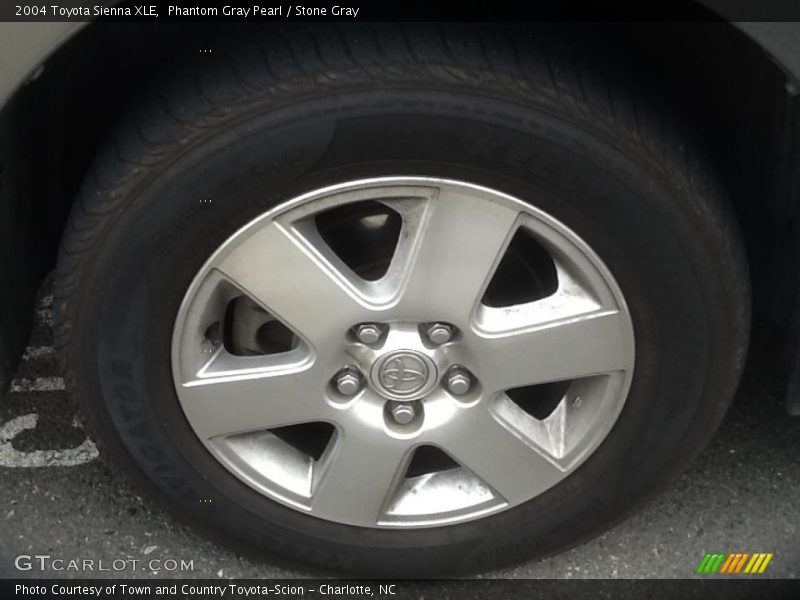 Phantom Gray Pearl / Stone Gray 2004 Toyota Sienna XLE