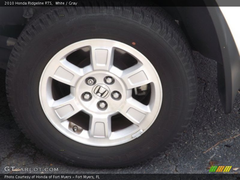 White / Gray 2010 Honda Ridgeline RTS