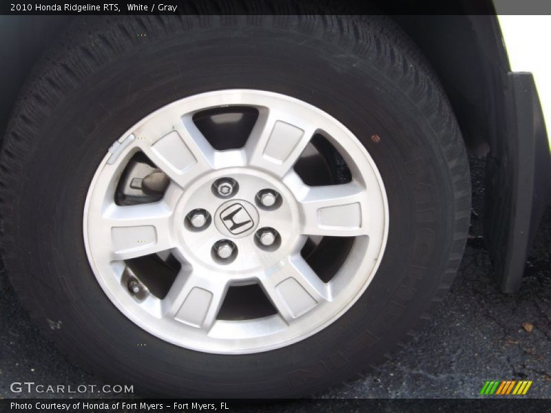 White / Gray 2010 Honda Ridgeline RTS