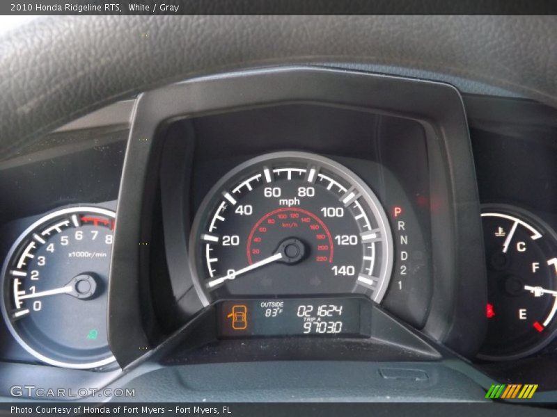 White / Gray 2010 Honda Ridgeline RTS