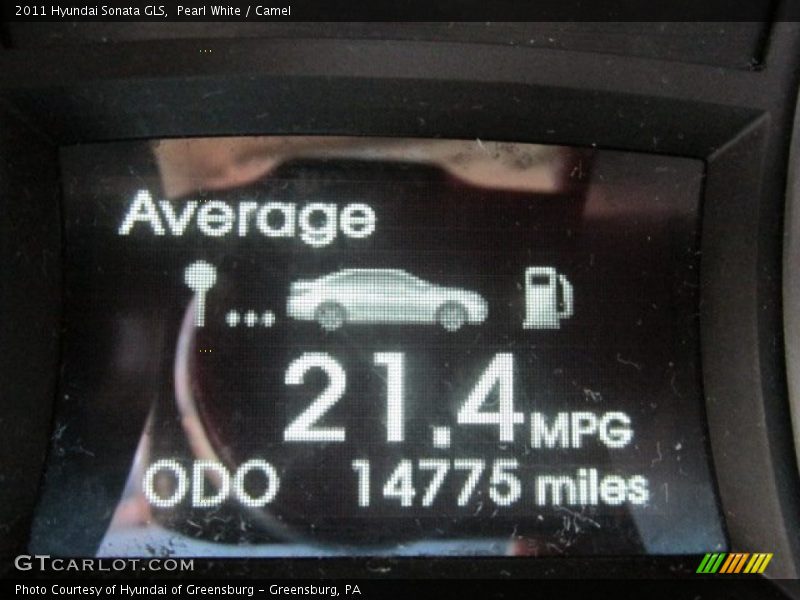 Pearl White / Camel 2011 Hyundai Sonata GLS
