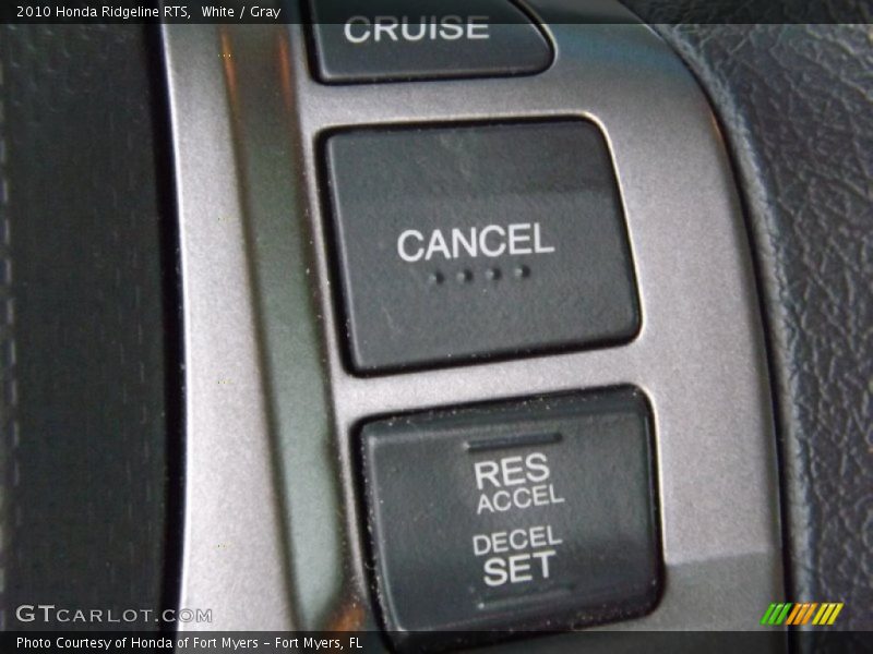 White / Gray 2010 Honda Ridgeline RTS