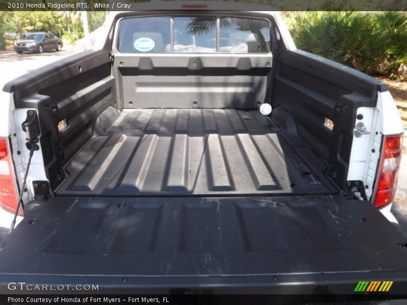 White / Gray 2010 Honda Ridgeline RTS