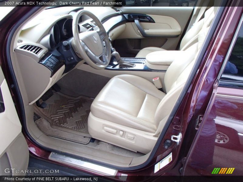 Front Seat of 2007 MDX Technology