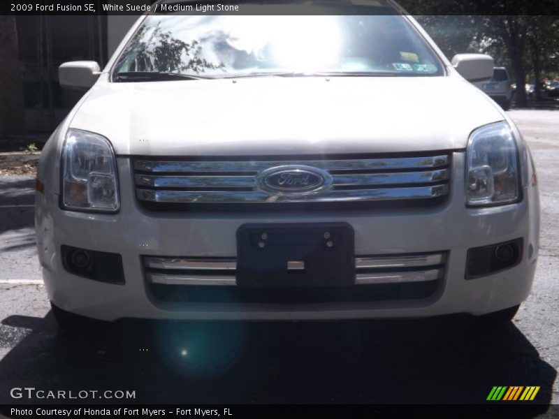 White Suede / Medium Light Stone 2009 Ford Fusion SE