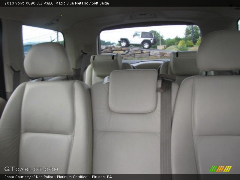 Magic Blue Metallic / Soft Beige 2010 Volvo XC90 3.2 AWD