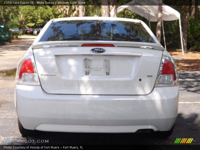 White Suede / Medium Light Stone 2009 Ford Fusion SE