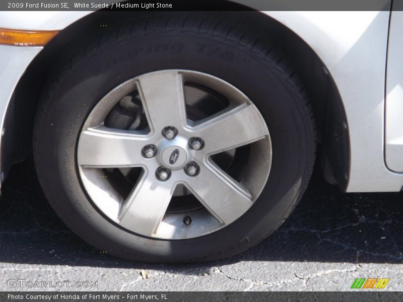 White Suede / Medium Light Stone 2009 Ford Fusion SE