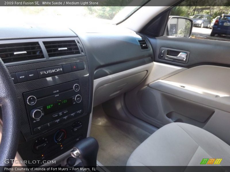 White Suede / Medium Light Stone 2009 Ford Fusion SE